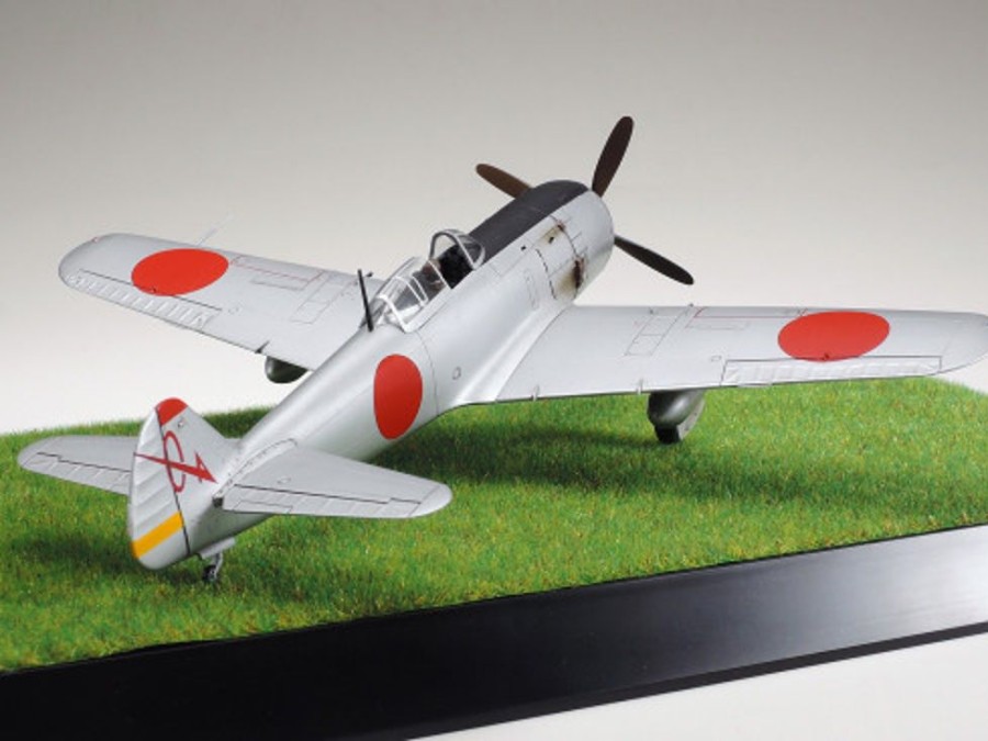 Aircraft | Model & Die-Cast Tamiya Tamiya - 1/48 Nakajima Hayate (Frank)And Kurogane Scenery Set [61116]