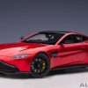 Model & Die-Cast AUTOart Auto Art 70277 Aston Martin Vantage 2019 (Hyper Red/Carbon Black Roof)